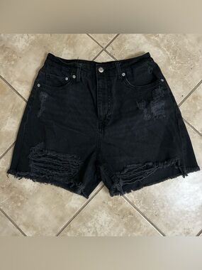 H& M Distressed High Waisted Denim Shorts Sz 10